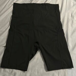 Maternity bike shorts